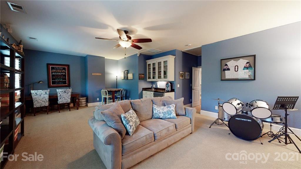 9050 Summer Club Road Charlotte, NC 28277 - Photo 34 of 44 Gallery Image 34