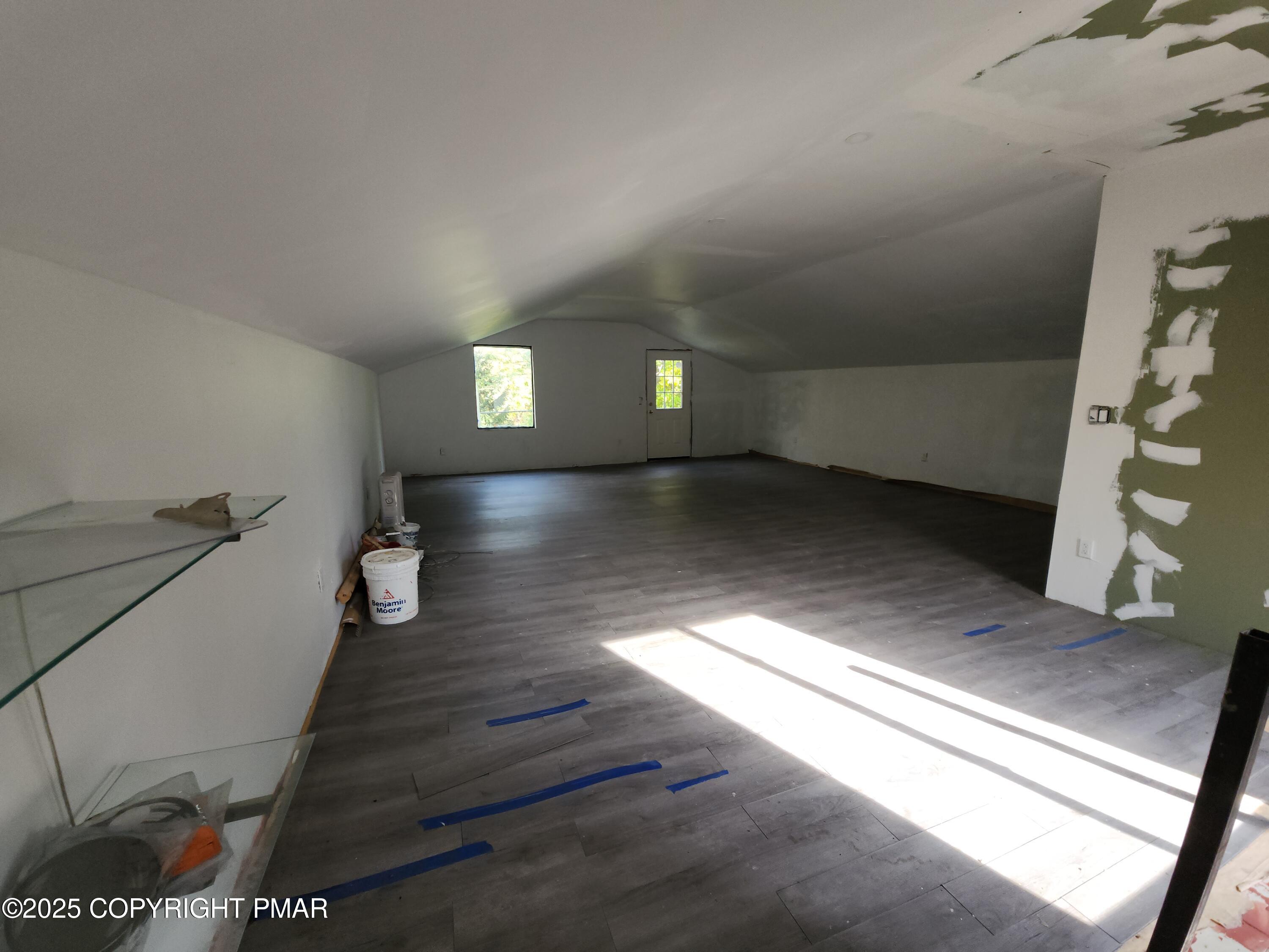 280 Coolbaugh Road East Stroudsburg, PA 18302 - Photo 35 of 40 a view of entryway