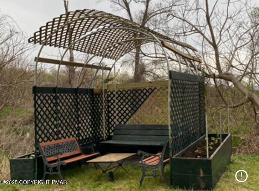 280 Coolbaugh Road East Stroudsburg, PA 18302 - Photo 40 of 40 a view of a chairs in the patio