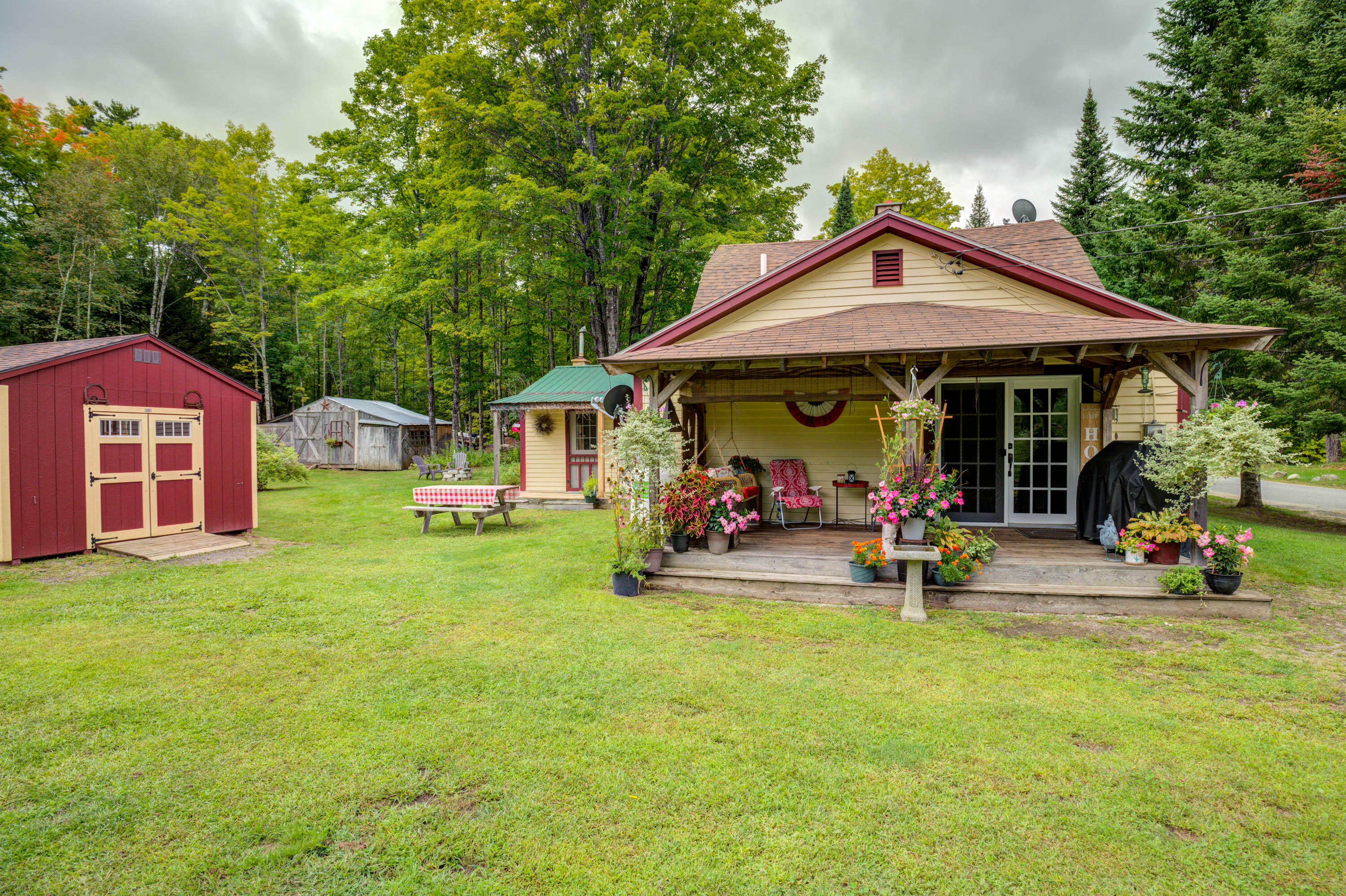 682 Redding Road Sumner, ME 04292 - Photo 5 of 57 4-print-pic-4