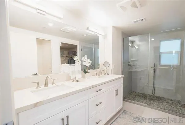 $4,495 | 3128 Cañon Street, Unit 103, San Diego, CA 92106