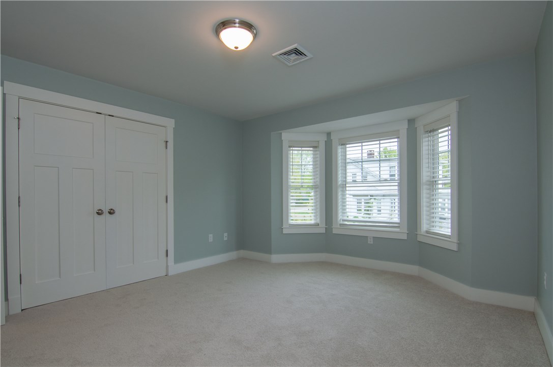 724 Centerville Road, Unit 5 Warwick, RI 02886 - Photo 23 of 38