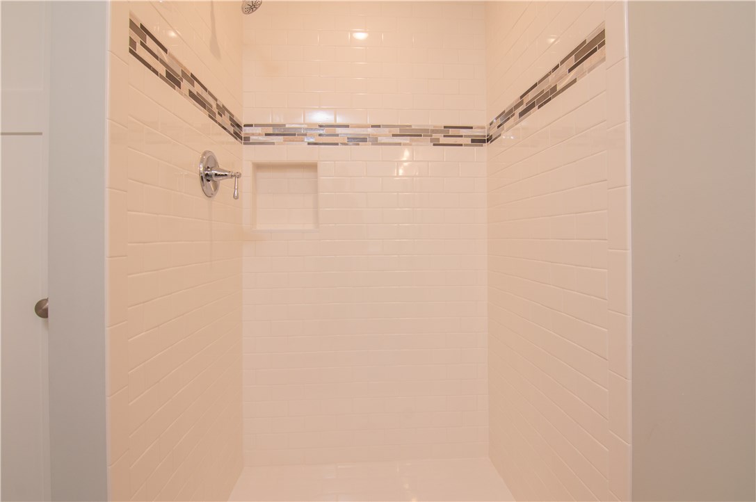724 Centerville Road, Unit 5 Warwick, RI 02886 - Photo 30 of 38