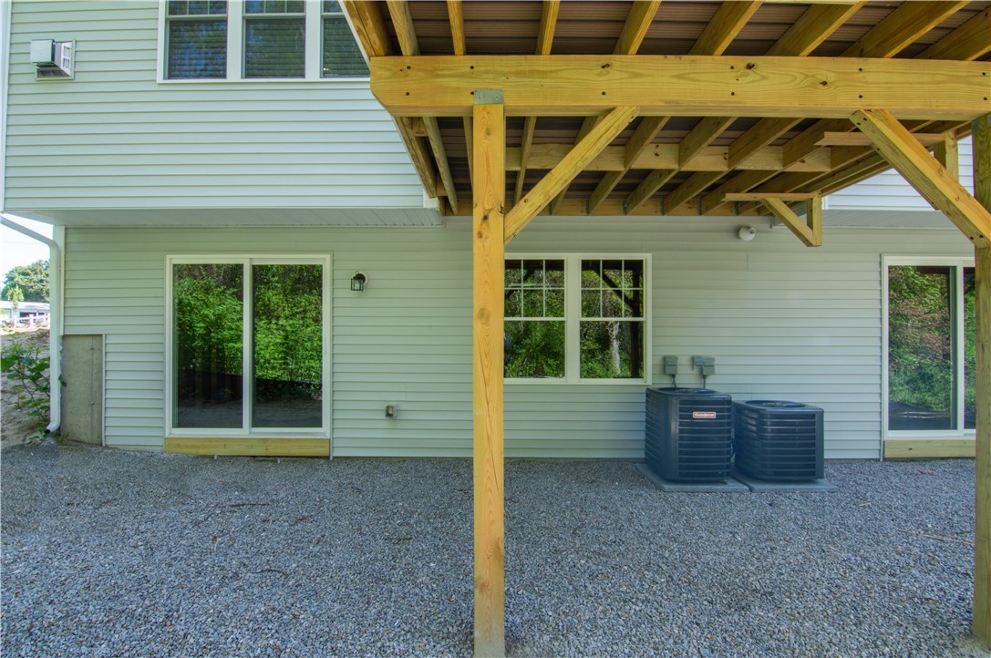 724 Centerville Road, Unit 5 Warwick, RI 02886 - Photo 36 of 38