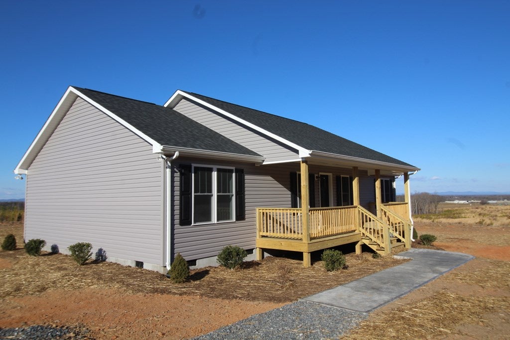 703 Correctional Center Road Dillwyn, VA 23936 - Photo 3 of 32 Gallery Image 3