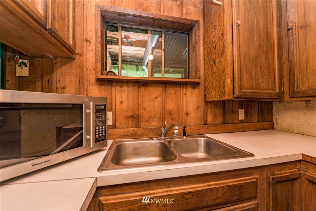 3000 Dan Kelly Road Port Angeles, WA 98363 - Photo 4 of 27 Gallery Image 4