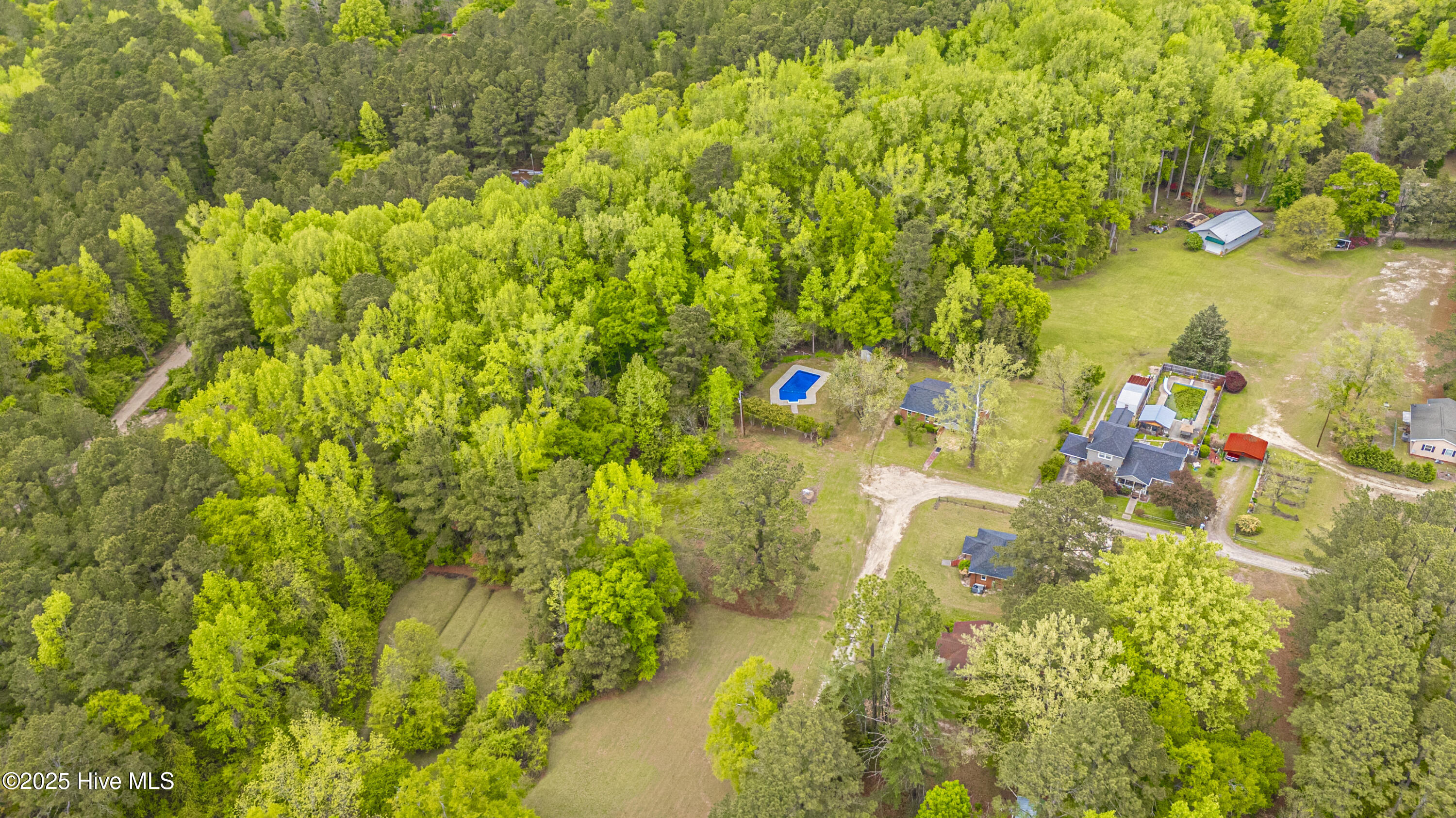 119 Camelot Drive Rockingham, NC 28379 - Photo 51 of 54 DJI_20250415151340_0013_D