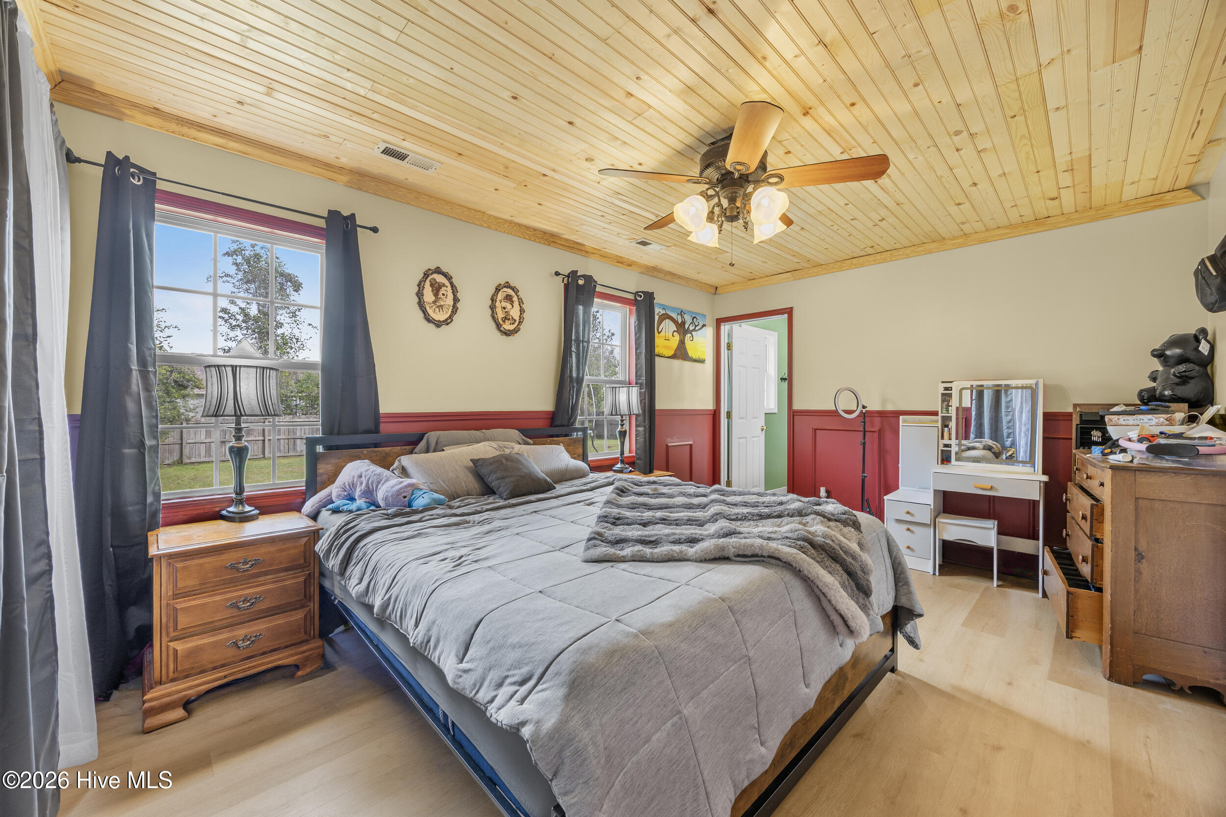 266 Parnell Road Hubert, NC 28539 - Photo 18 of 33 10_bedroom