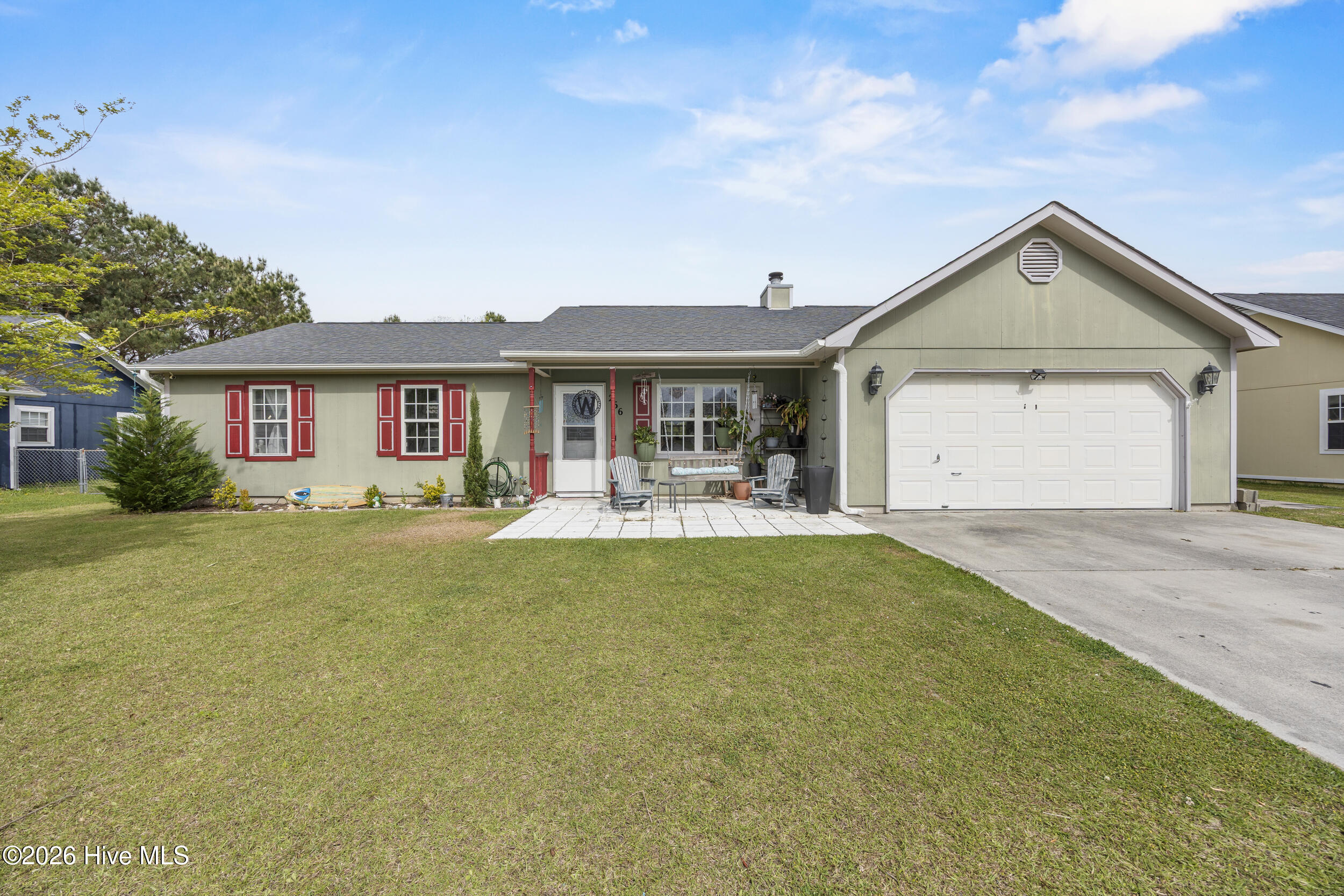 266 Parnell Road Hubert, NC 28539 - Photo 2 of 33 3_front exterior