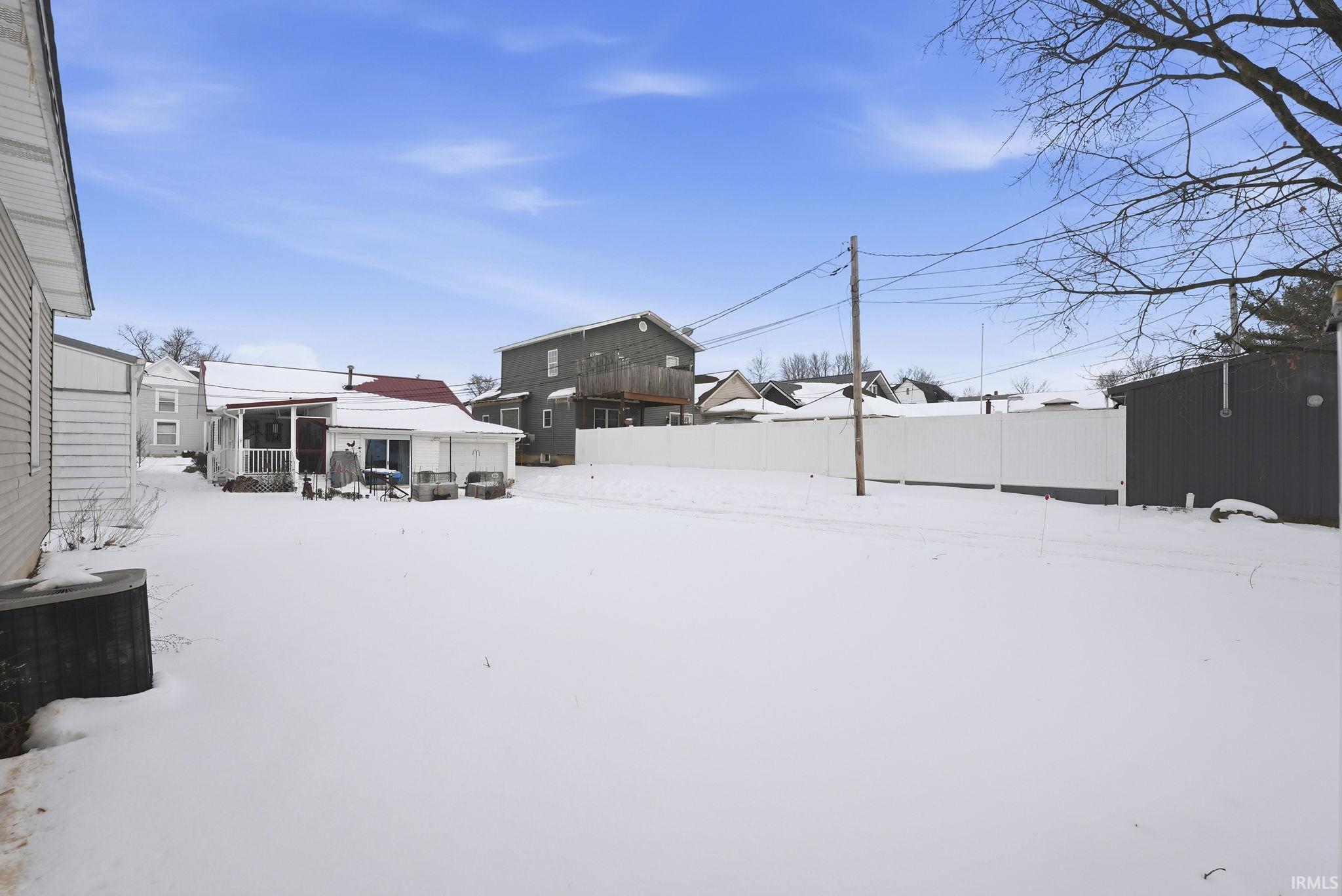 515 South Bennett Street Bluffton, IN 46714 - Photo 29 of 33