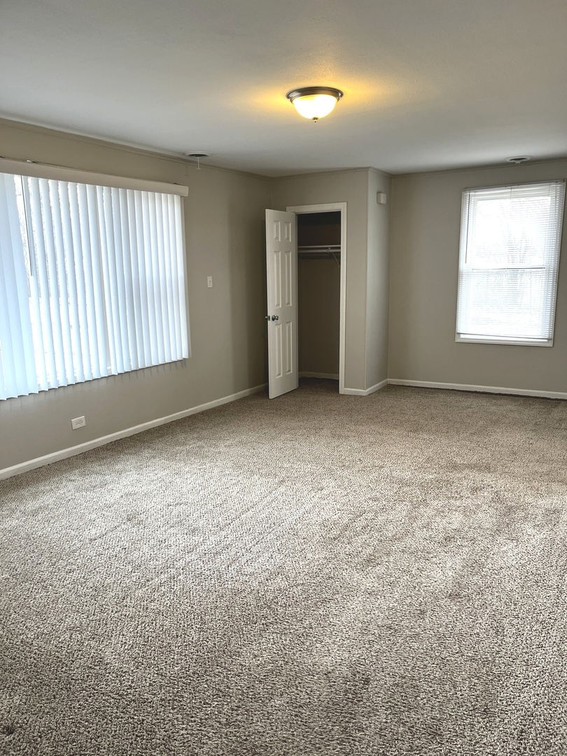 17658 Lincoln Avenue Homewood, IL 60430 - Photo 8 of 20