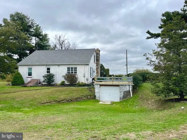 $2,500 | 355 Rockdale Drive, Coatesville, PA 19320