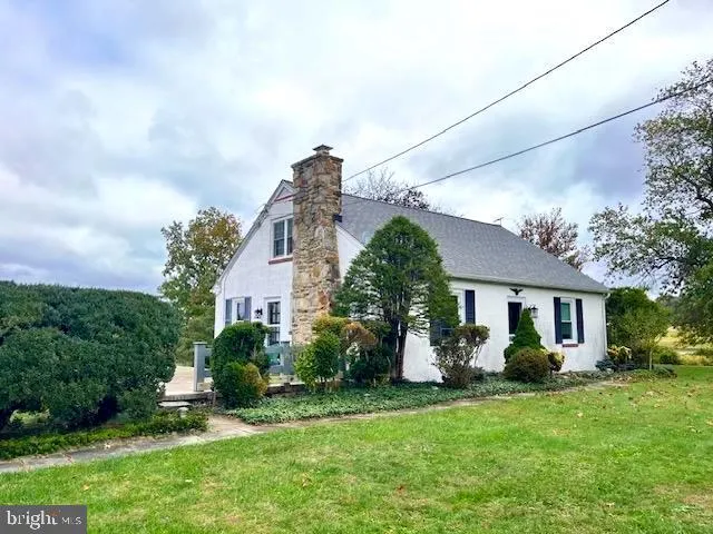 $2,500 | 355 Rockdale Drive, Coatesville, PA 19320