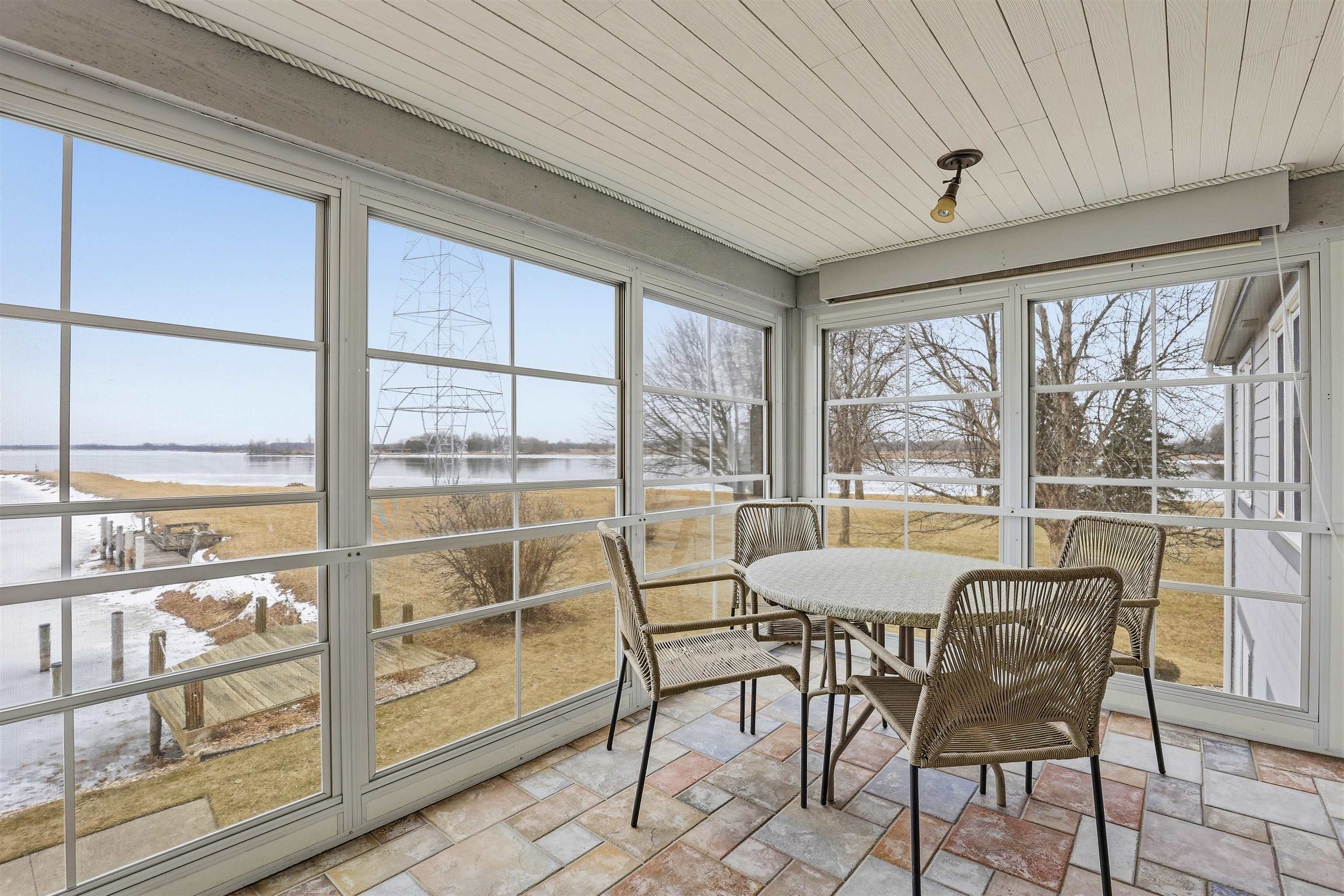195 Captains Court Winneconne, WI 54986 - Photo 13 of 31
