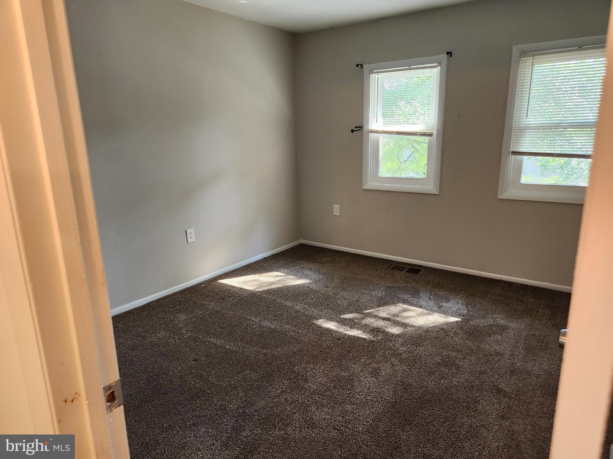 5403 Crossrail Drive Burke, VA 22015 - Photo 13 of 23 View