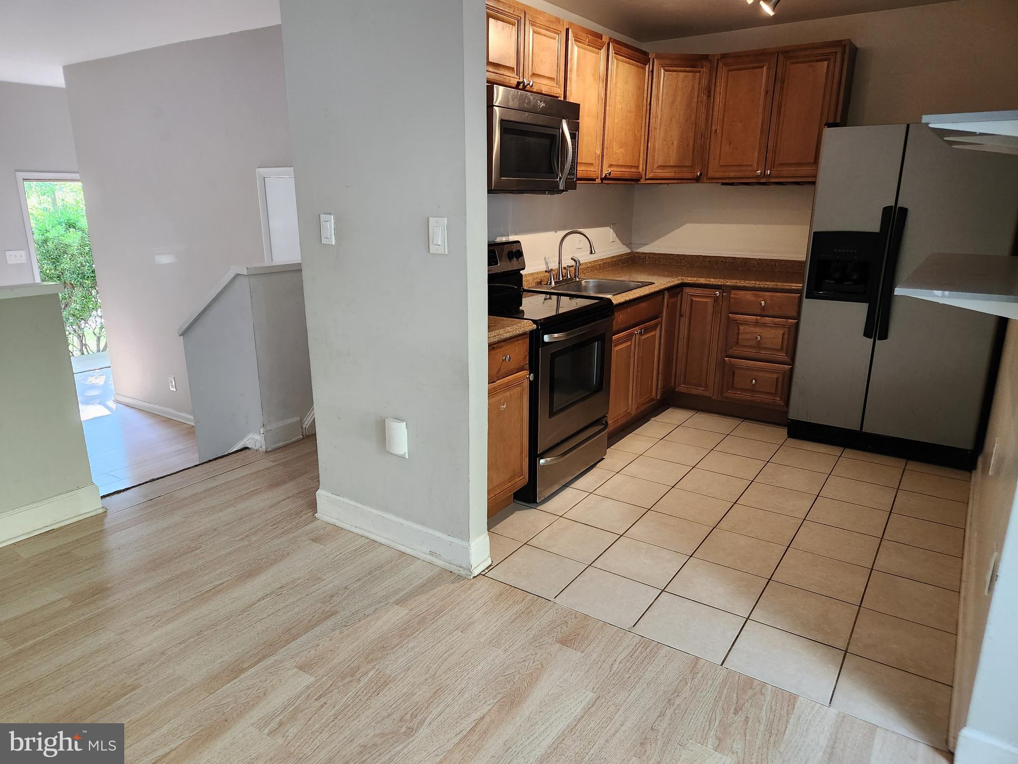 5403 Crossrail Drive Burke, VA 22015 - Photo 5 of 23 View