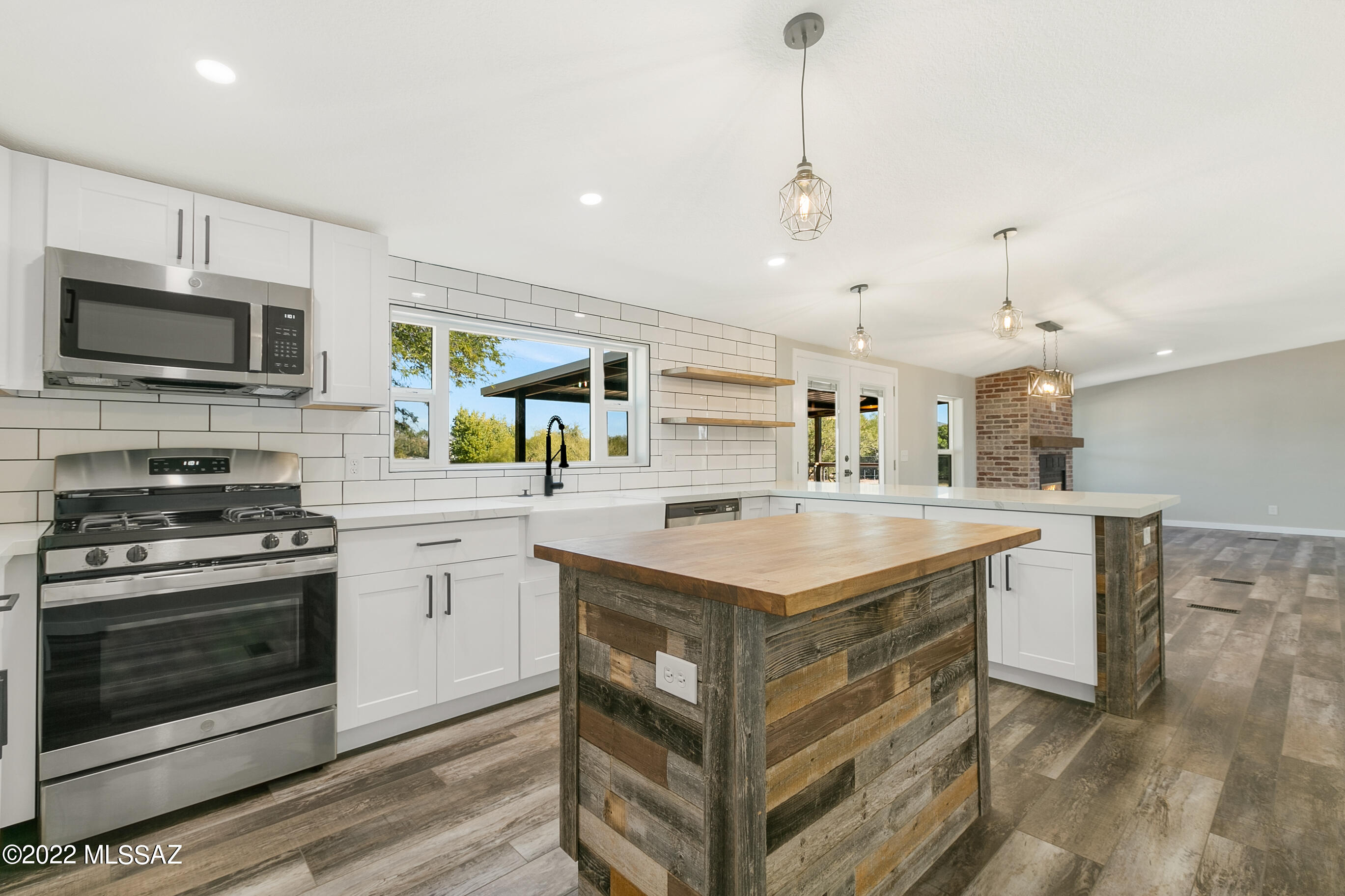 13075 West Vaqueros Road Tucson, AZ 85743 - Photo 6 of 36 Gallery Image 6