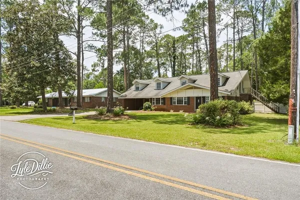 $279,999 | 574 South 5th Street, Jesup, GA 31545