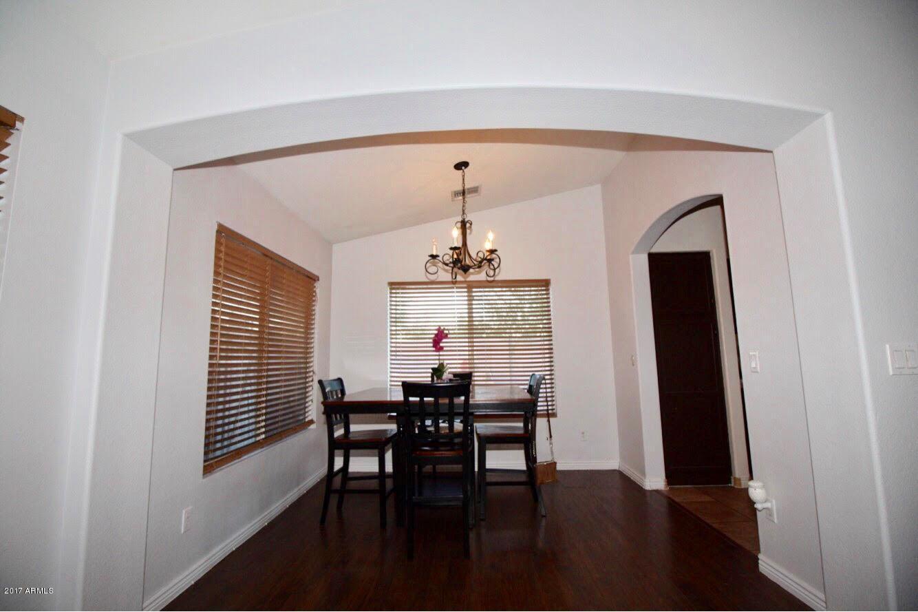 1102 West Wagoner Road Phoenix, AZ 85023 - Photo 8 of 33 DR2