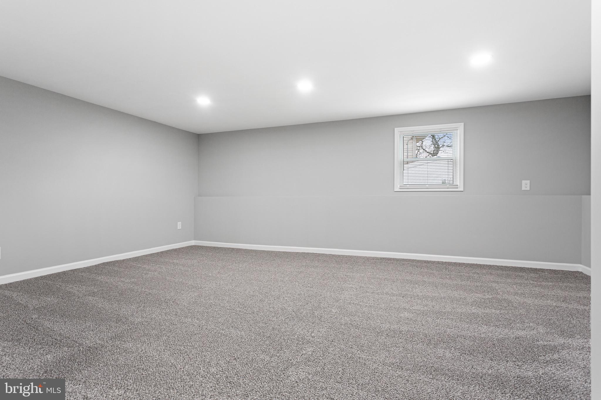 205 Cardinal Drive Bellmawr, NJ 08031 - Photo 20 of 32 Family Room