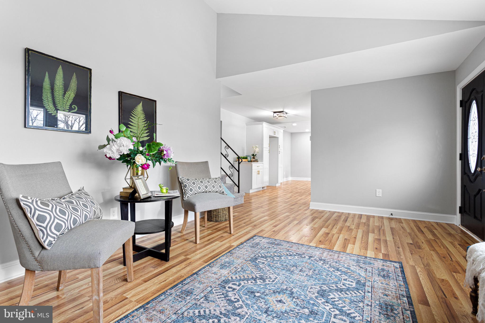 205 Cardinal Drive Bellmawr, NJ 08031 - Photo 3 of 32 Living Room/Great Room