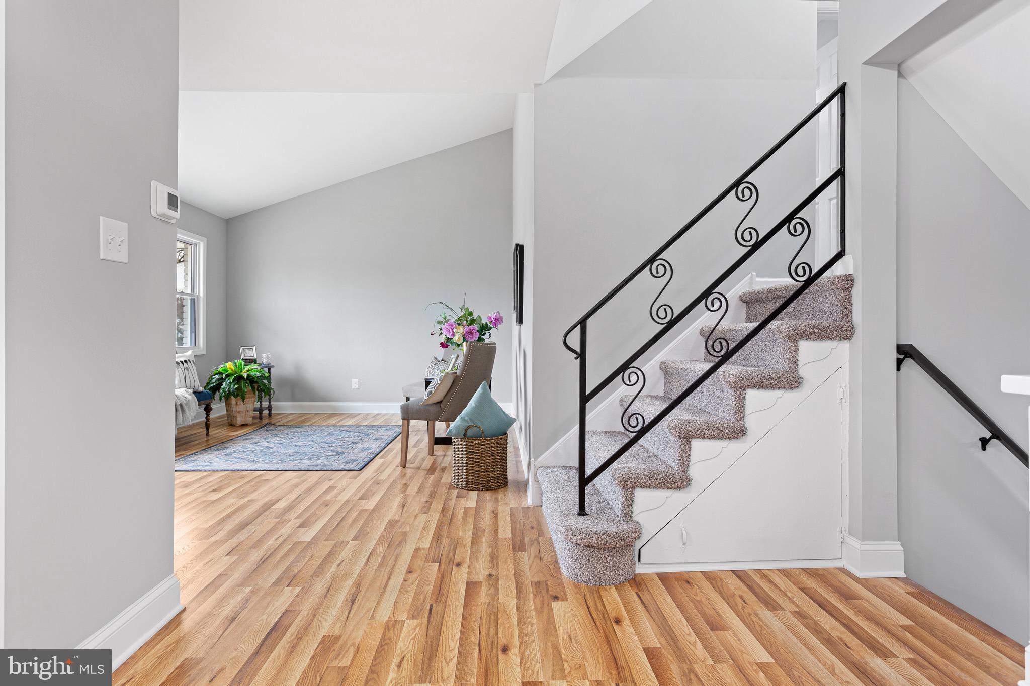 205 Cardinal Drive Bellmawr, NJ 08031 - Photo 5 of 32 Living Room/Great Room