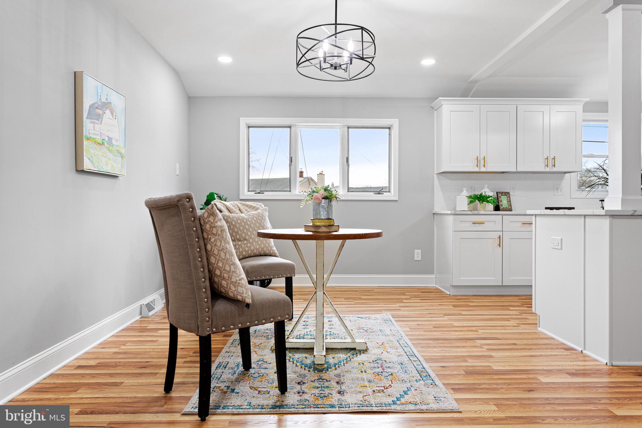 205 Cardinal Drive Bellmawr, NJ 08031 - Photo 9 of 32 Dining