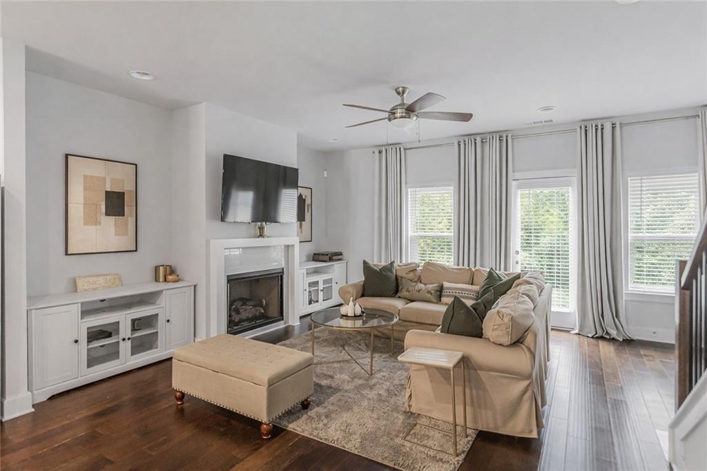 2170 Wiggins Walk Atlanta, GA 30316 - Photo 2 of 17