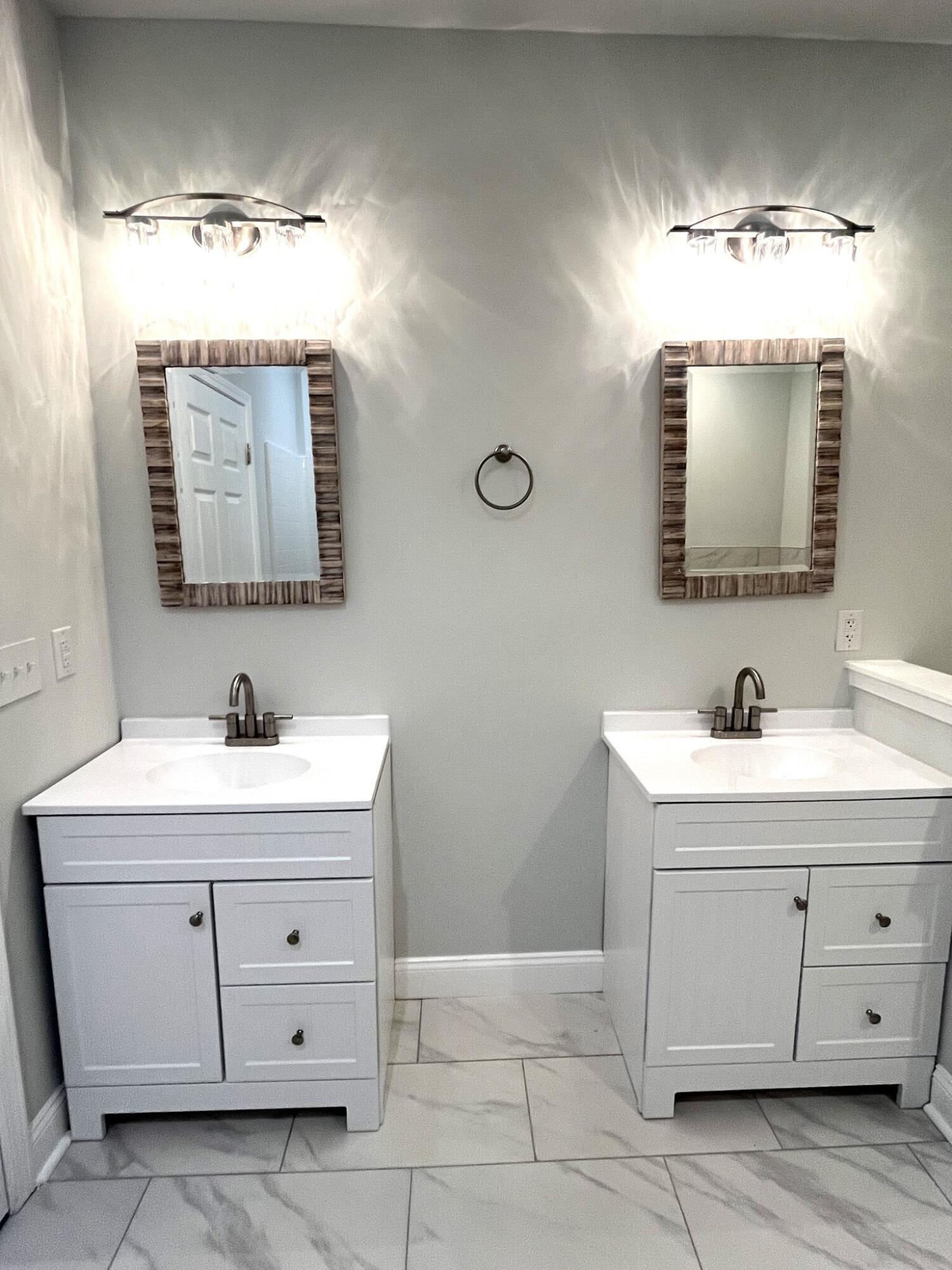 101 Brien Walterboro, SC 29488 - Photo 11 of 12 101 Brien masterbath