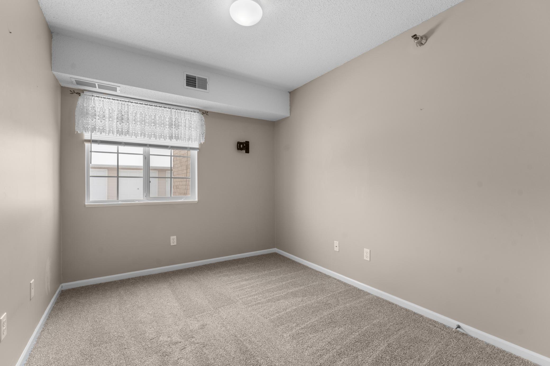 2056 11th Avenue Southeast, Unit B Rochester, MN 55904 - Photo 18 of 22