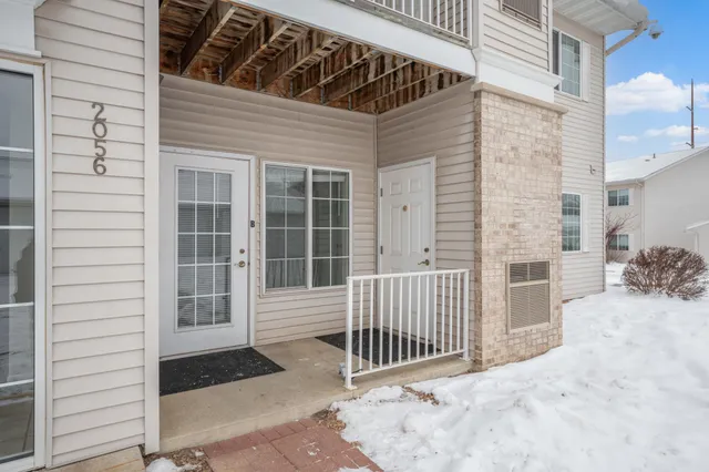$175,000 | 2056 11th Avenue Southeast, Unit B, Rochester, MN 55904