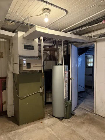 $125,000 | 7006 South East End Avenue, Chicago, IL 60649