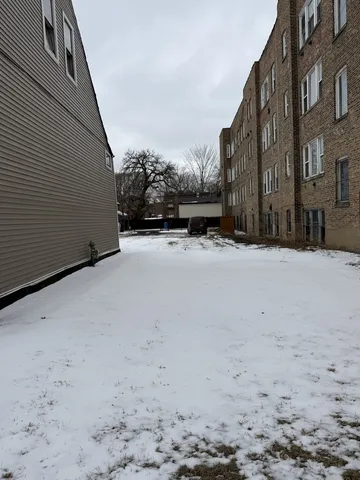 $125,000 | 7006 South East End Avenue, Chicago, IL 60649