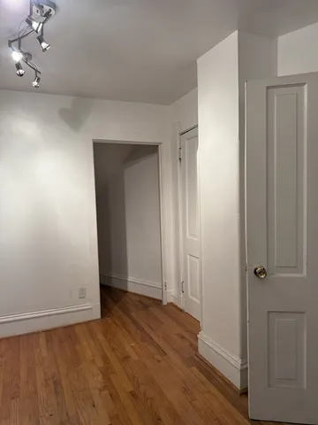 $125,000 | 7006 South East End Avenue, Chicago, IL 60649