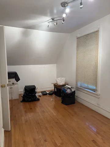 $125,000 | 7006 South East End Avenue, Chicago, IL 60649