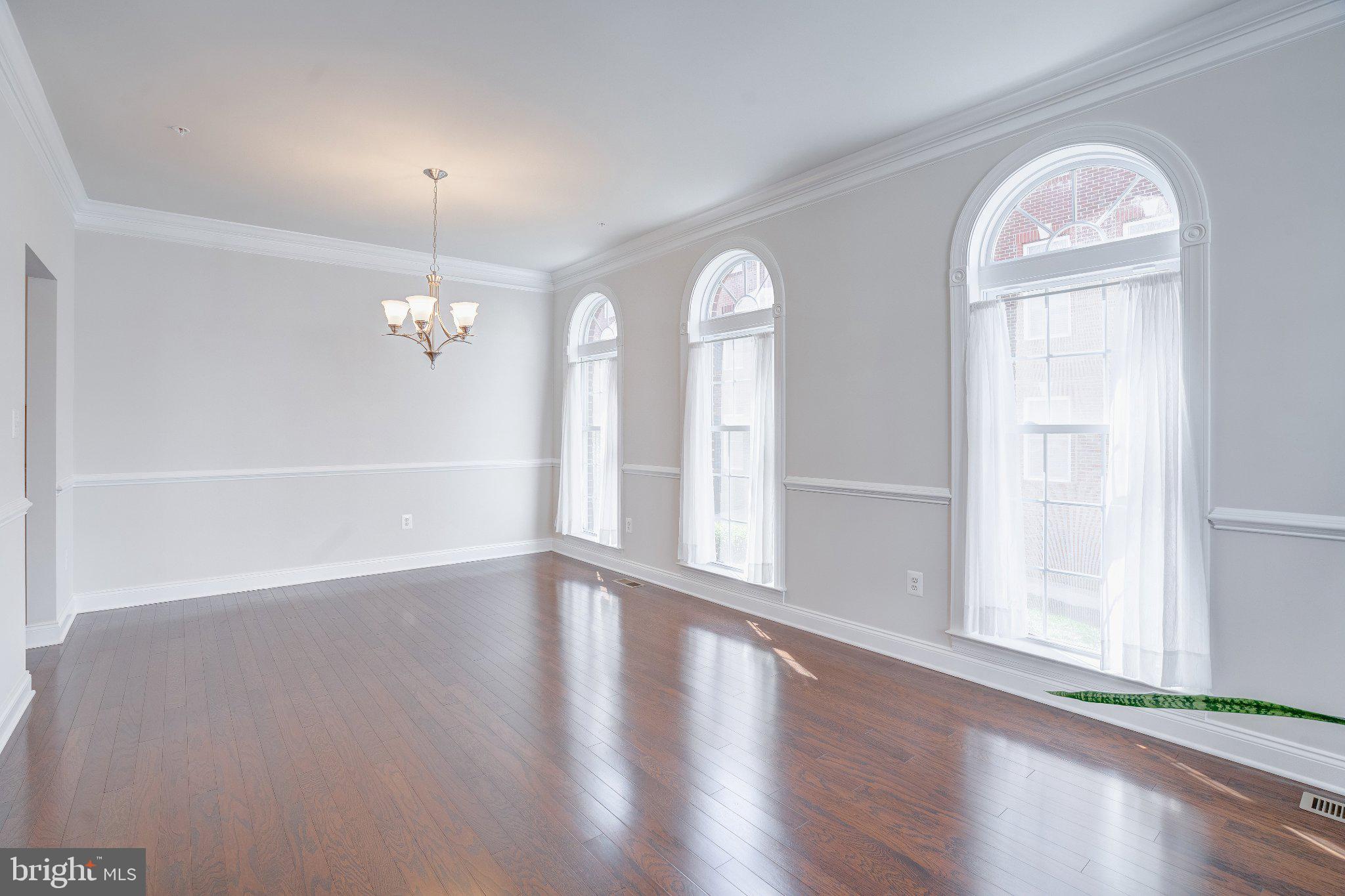 2517 Cherry Tree Road Hanover, MD 21076 - Photo 6 of 61 Bright and airy open space awaits.