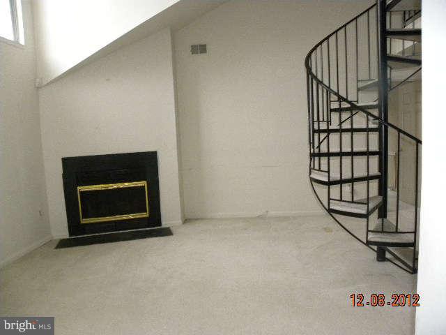 3540 Powder Mill Road, Unit 3540 Beltsville, MD 20705 - Photo 3 of 23 Living Room