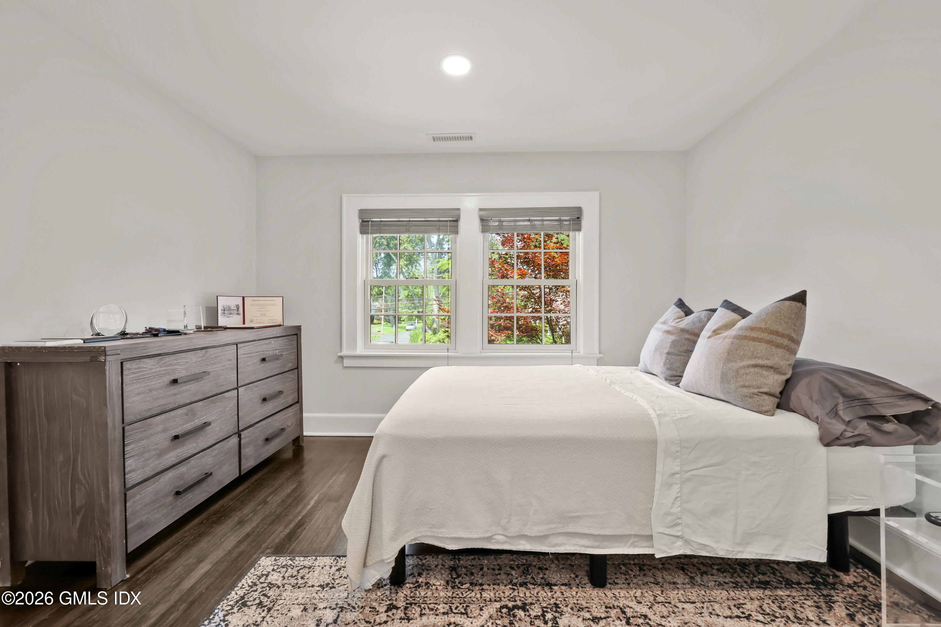 21 Spring Street Riverside, CT 06878 - Photo 24 of 27 second floor bedroom