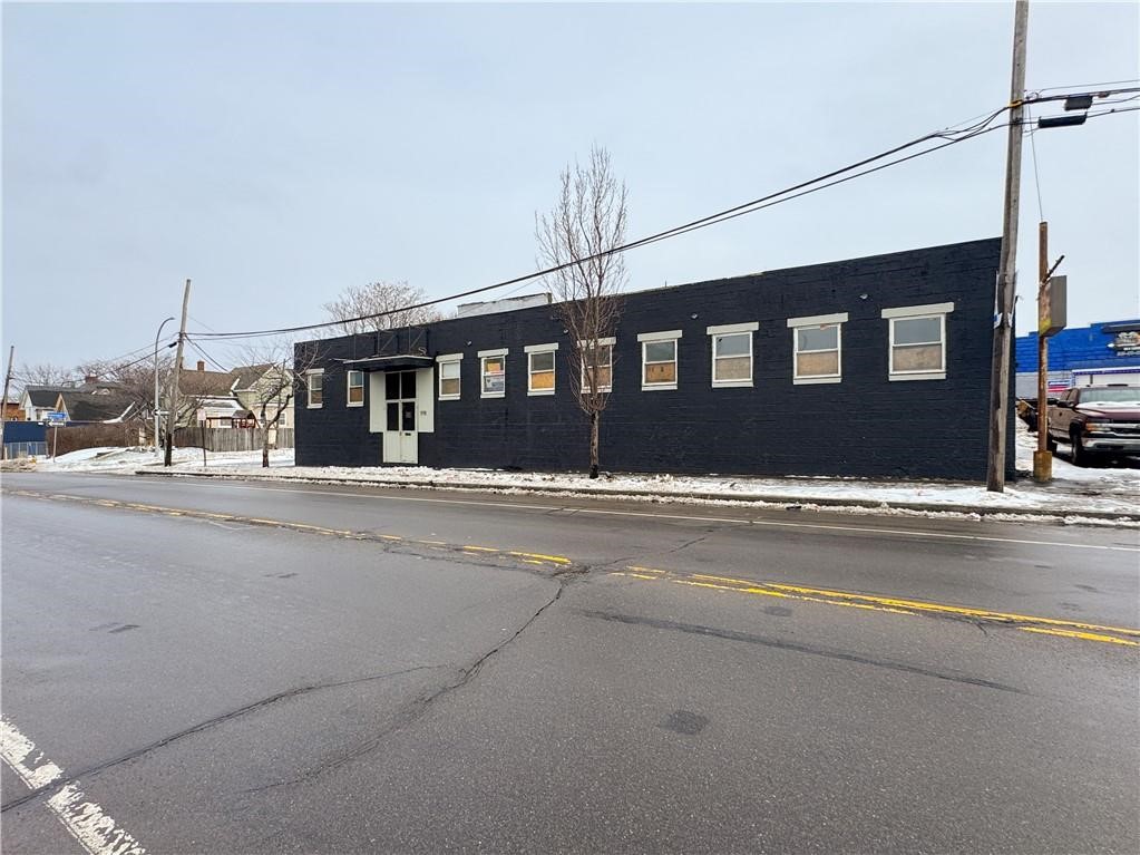 1116 North Clinton Avenue Rochester, NY 14621 - Photo 2 of 45