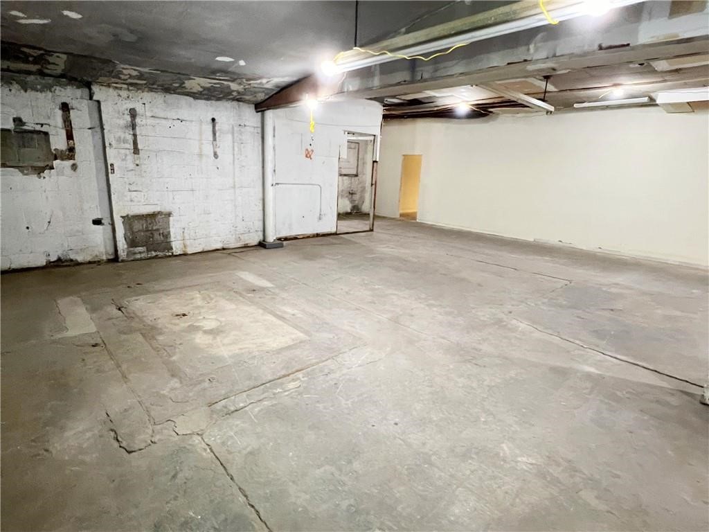 1116 North Clinton Avenue Rochester, NY 14621 - Photo 23 of 45