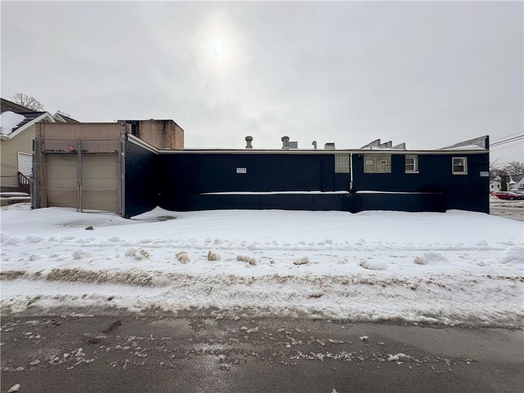 1116 North Clinton Avenue Rochester, NY 14621 - Photo 3 of 45