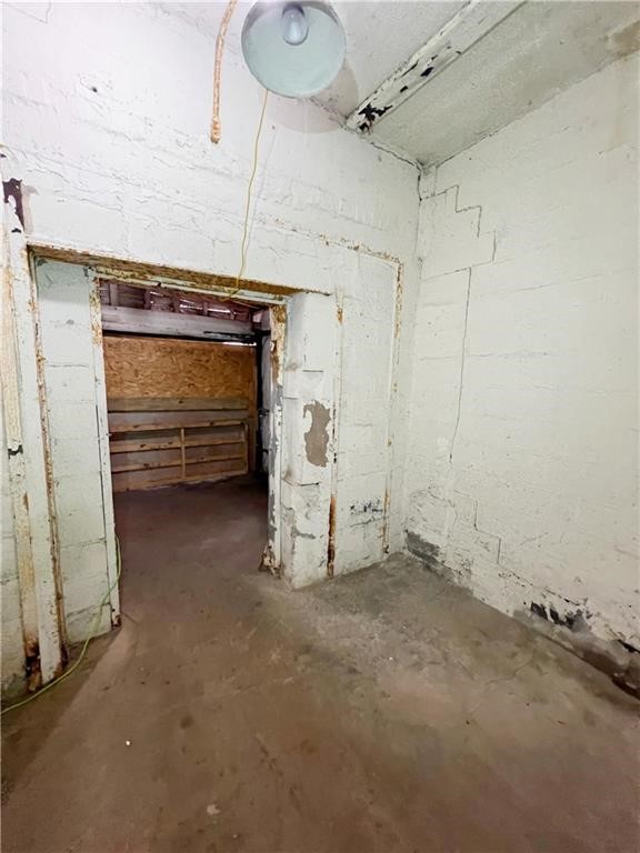 1116 North Clinton Avenue Rochester, NY 14621 - Photo 42 of 45