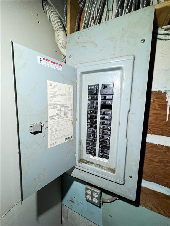 1116 North Clinton Avenue Rochester, NY 14621 - Photo 43 of 45