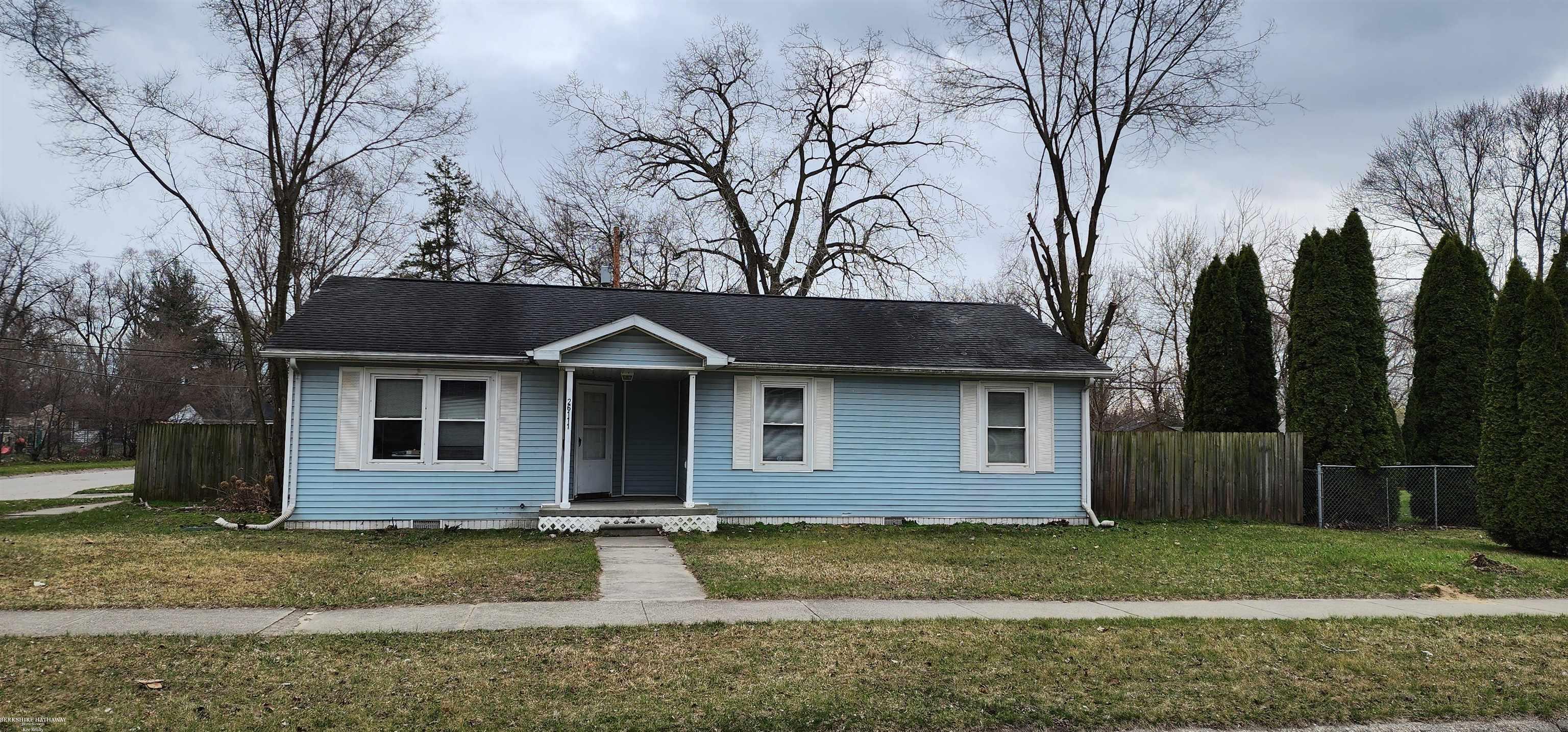 26111 Colgate Street Inkster, MI 48141 - Photo 1 of 17 50142466-651e213d-aa40-4ce6-a133-cfa719379e92.JPG