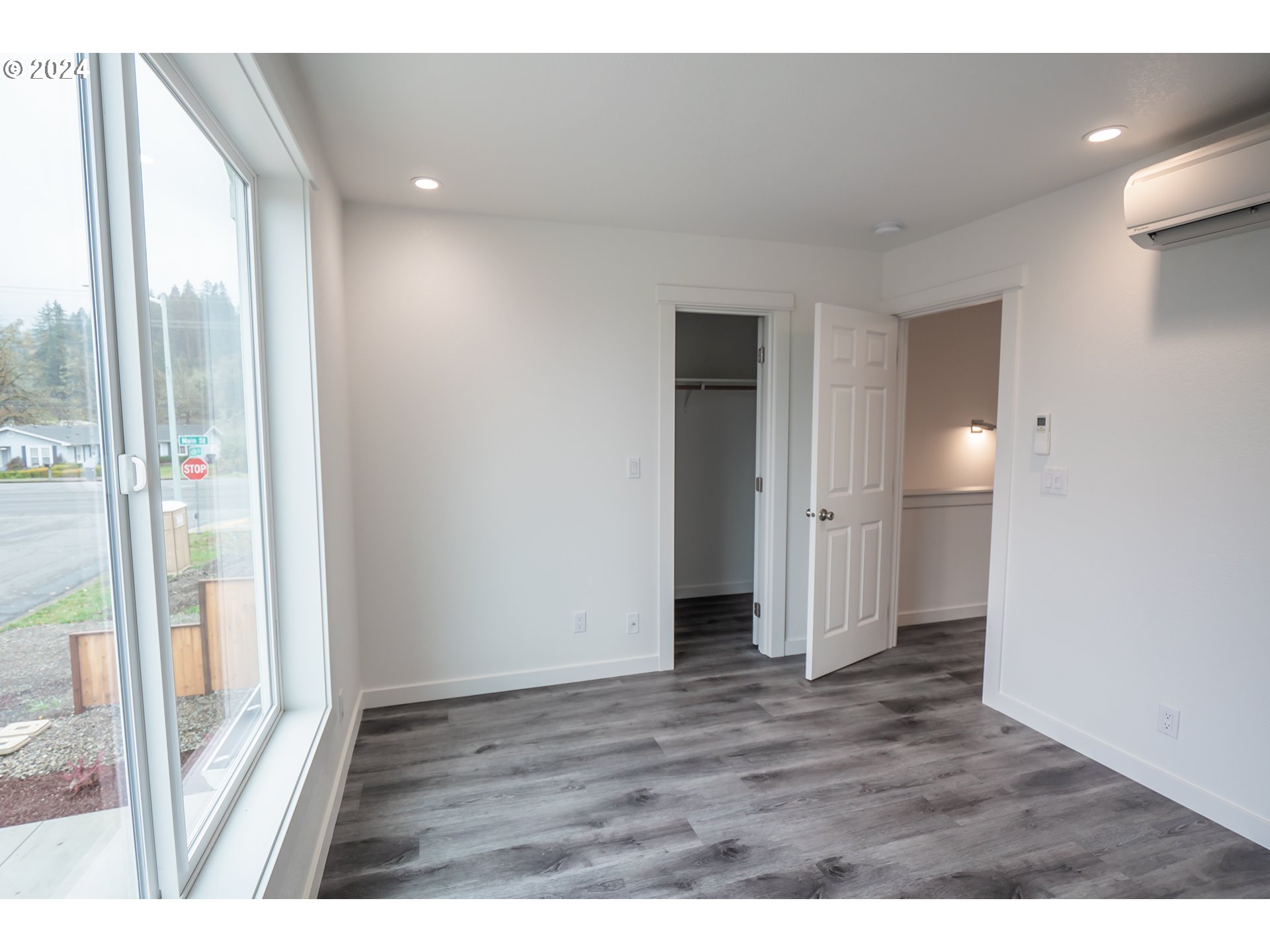 122 65th Place Springfield, OR 97478 - Photo 14 of 31