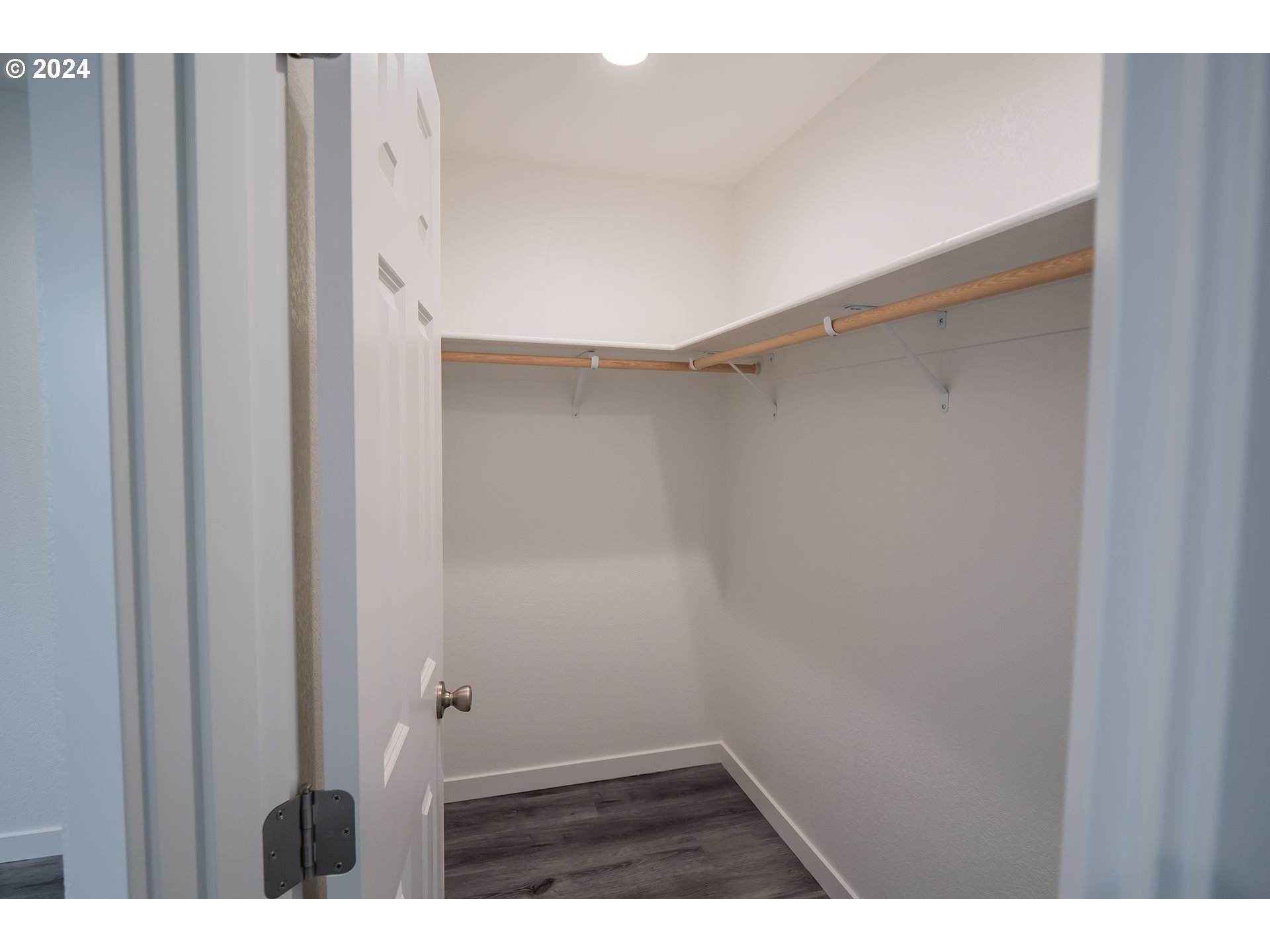 122 65th Place Springfield, OR 97478 - Photo 17 of 31