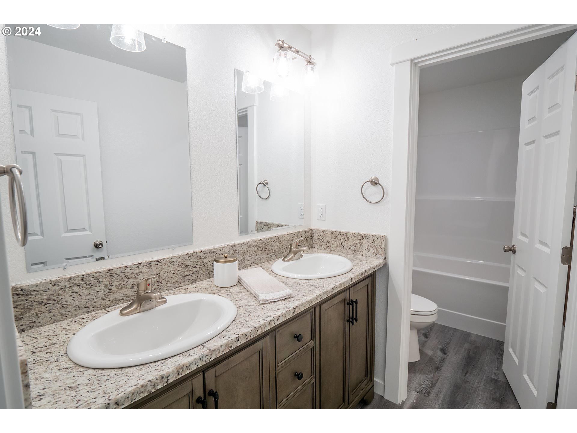 122 65th Place Springfield, OR 97478 - Photo 18 of 31