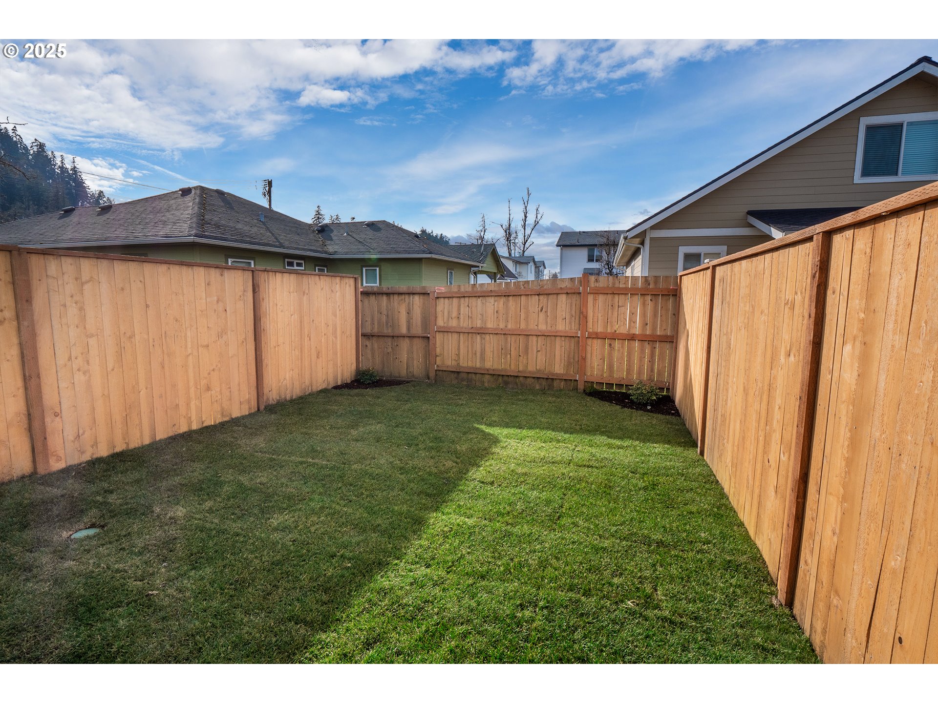 122 65th Place Springfield, OR 97478 - Photo 25 of 31