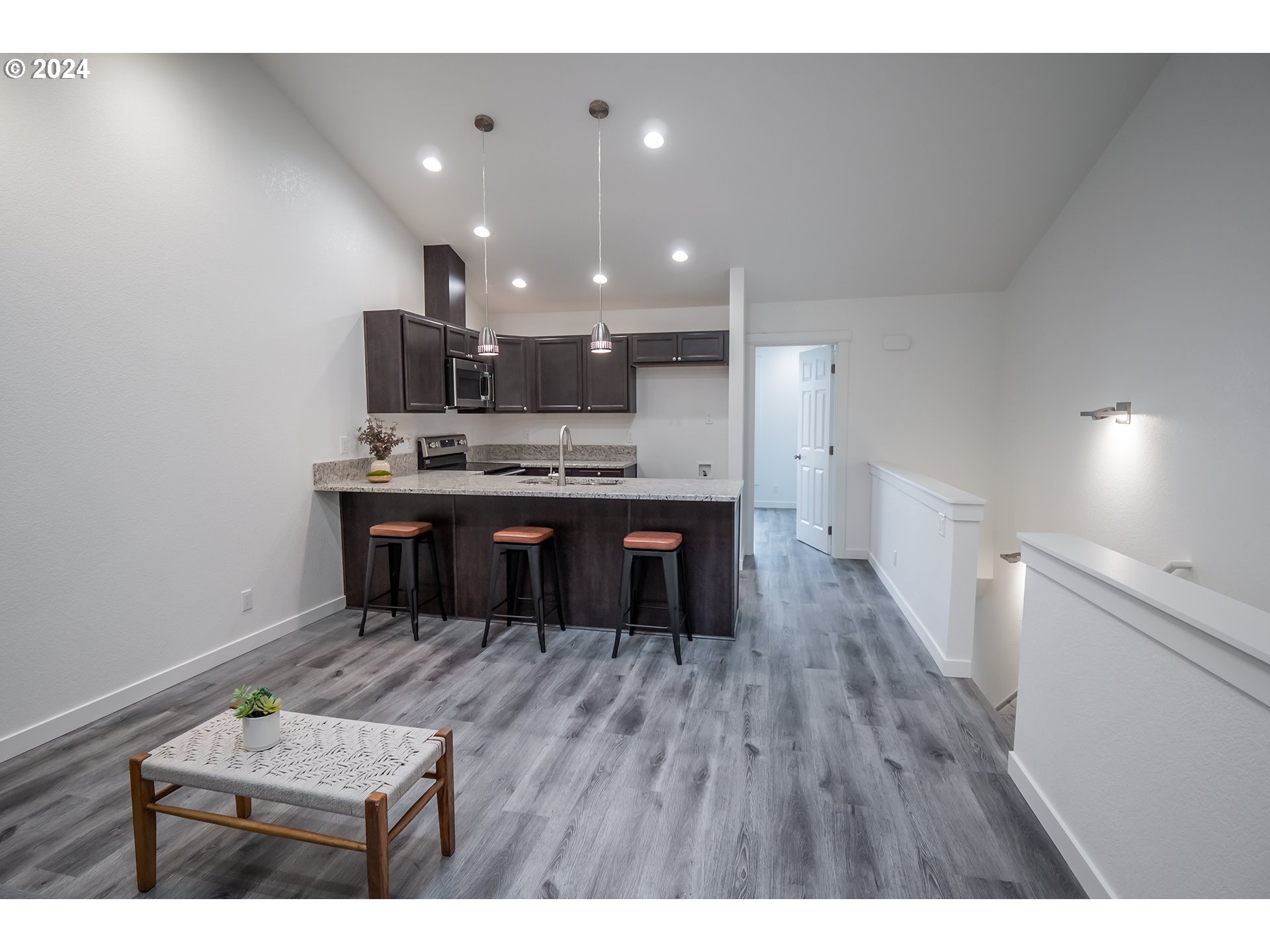 122 65th Place Springfield, OR 97478 - Photo 6 of 31