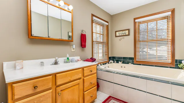 $415,000 | 155 Blackhawk Trace, Galena, IL 61036